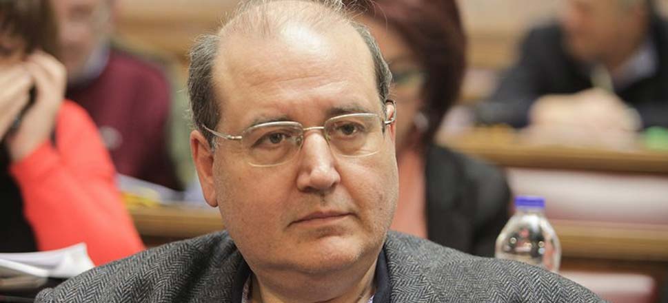 ΣτΕ: Αντισυνταγματικός ο νόμος Φίλη για τα θρησκευτικά