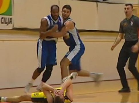 Μπουκέτα και γενική σύρραξη στο Σπλιτ-Ζαντάρ! (video)