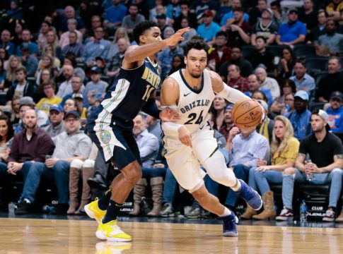 Γκρίζλις – Νάγκετς 102-108