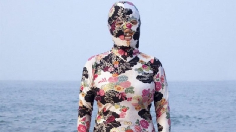 Μετά το μπικίνι έρχεται το facekini