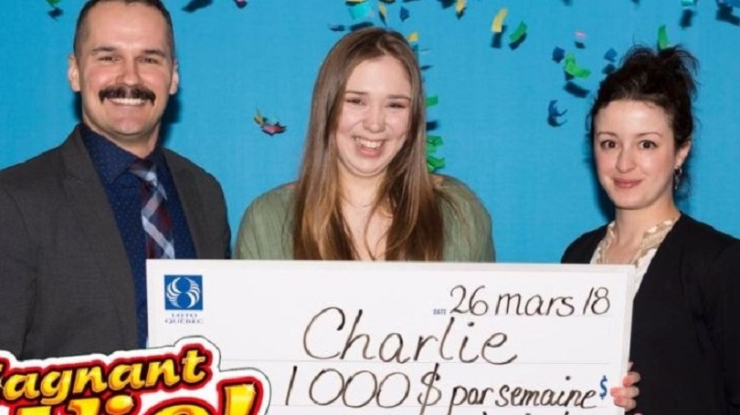 Έφηβη κέρδισε 1.000 δολάρια την εβδομάδα για όλη τη ζωή της!