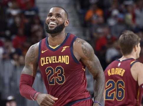 Ακόμα ένα ρεκόρ για τον σπουδαίο ΛεΜπρόν (vid)