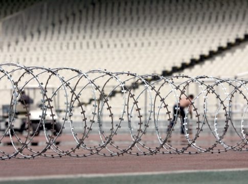 Το χάρτινο ντάμπλ, μια Μέρκελ στο όρθιο και οι κλωνοποιήσεις του ΟΑΚΑ