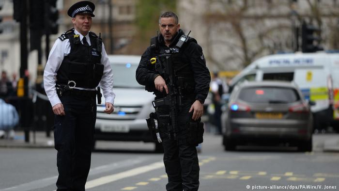 Συλλήψεις υπόπτων για τρομοκρατία στο Λονδίνο