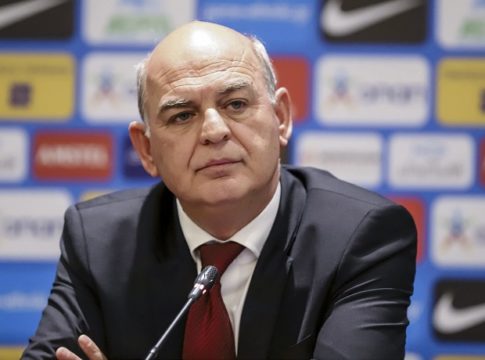 ΕΠΟ : Κόβουν τις αναβολές και τις καταγγελίες a la carte