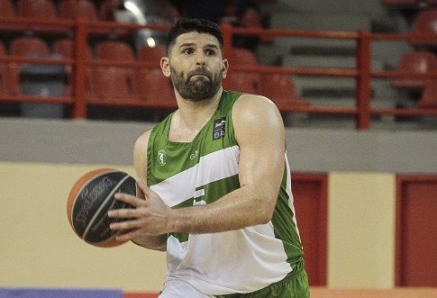 Παπαμακάριος : «Να τα δώσουμε όλα κόντρα στην ΑΕΚ»
