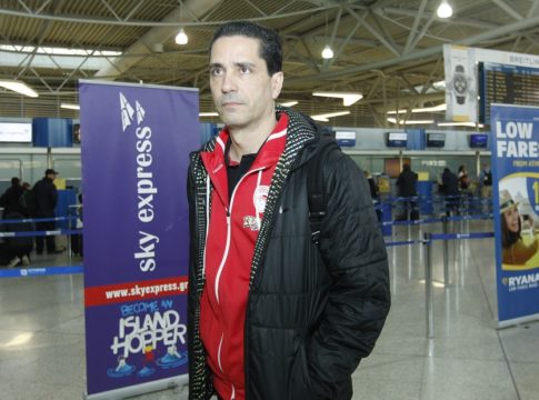 Σφαιρόπουλος : «Η πίεση είναι στη Ζαλγκίρις»