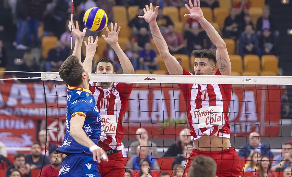 LIVE : Ολυμπιακός – Ραβένα 1-3 (25-27, 25-23, 20-25, 18-25)