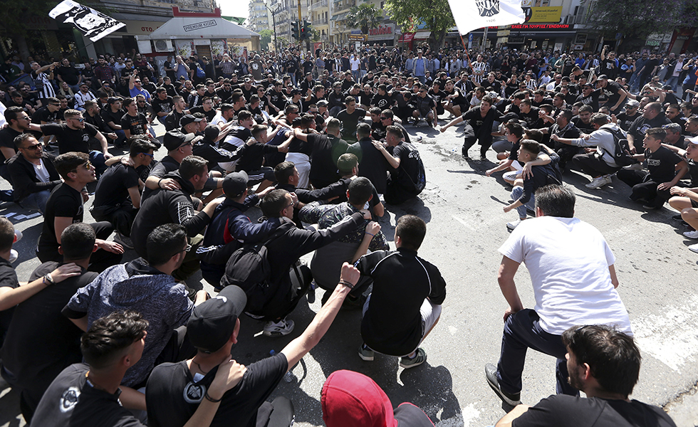 Συλλαλητήριο: «Θέλουμε τον ΠΑΟΚ πρωταθλητή στα γήπεδα» (pics)