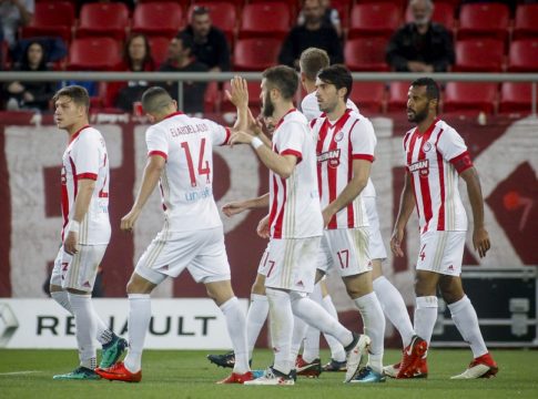 Ολυμπιακός : Σε καλό κλίμα το γεύμα της ομάδας στο Περιστέρι