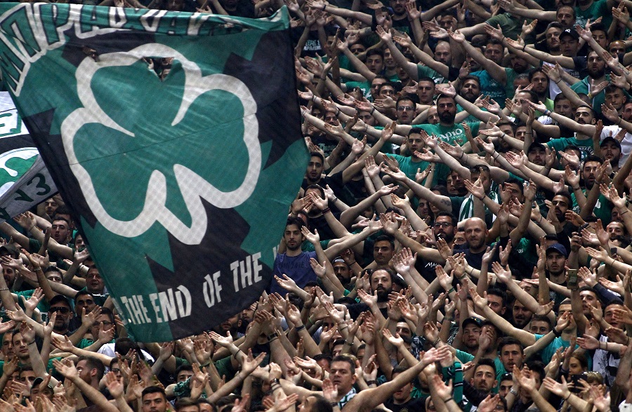 Πάλι γιούχα στον ύμνο της Ευρωλίγκας!