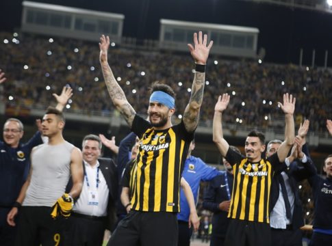 Κονέ: «Θέλω να μείνω στην ΑΕΚ»