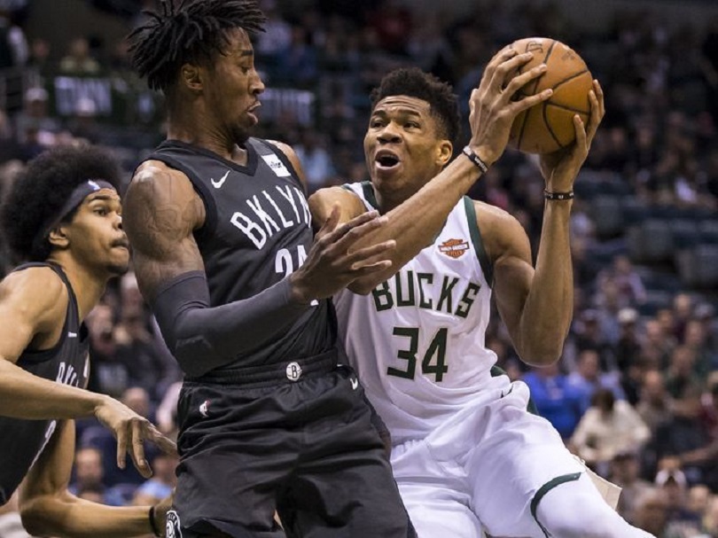 Απίθανο κάρφωμα του Γιάνναρου! (vid)