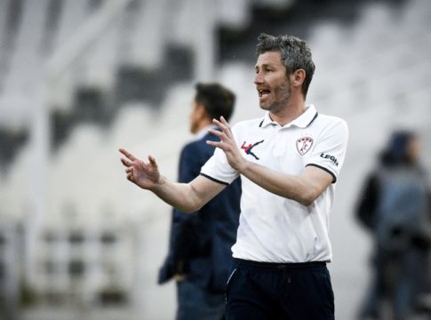 ΑΕΚ – Λάρισα : «Οι παίκτες μου τίμησαν τη φανέλα της Λάρισας» είπε ο Αντωνίου