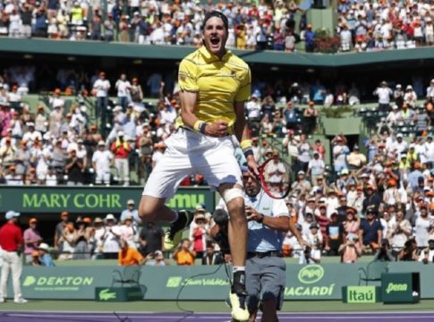 Ο Ίσνερ κατέκτησε το τρόπαιο στο Μαϊάμι (vids)