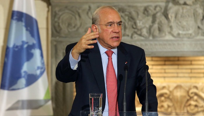 Γκουρία: Ελάφρυνση χρέους και συνέχιση των μεταρρυθμίσεων