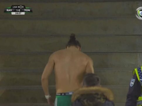 Απίθανο σκηνικό στην Πορτογαλία: Αστόχησε σε πέναλτι και έγινε αλλαγή! (vid)