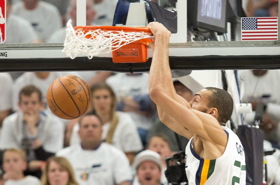 TOP 5 : Έκρυψαν την μπάλα οι Τζαζ (vid)