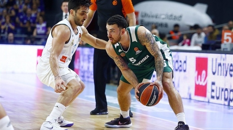 Ο Τζέιμς ευχήθηκε «καλή ανάρρωση» στον Καμπάτσο