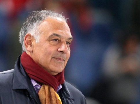 Βουτιά στο συντριβάνι για τον πρόεδρο της Ρόμα! (vid)