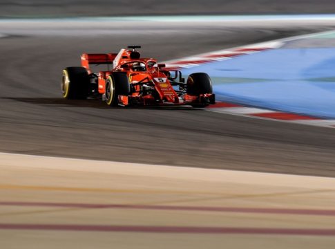 Formula 1 : Pole position με ρεκόρ για τον Φέτελ!