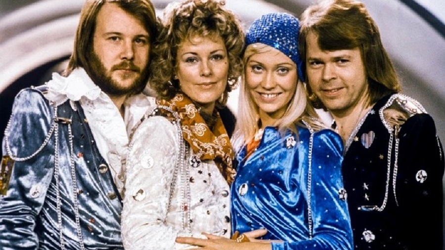 Το θρυλικό ποπ συγκρότημα των ABBA ενώνεται και πάλι για δύο νέα τραγούδια