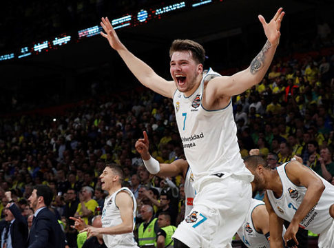 Ντόντσιτς: «Θέλω μόνο να διασκεδάζω στο παρκέ»