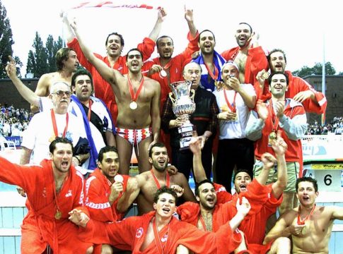 Σαν σήμερα : Ο Ολυμπιακός κατέκτησε για πρώτη φορά την κορυφή της Ευρώπης