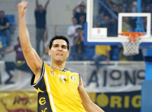 Ζήσης : «Αυτή είναι η χρονιά της ΑΕΚ»