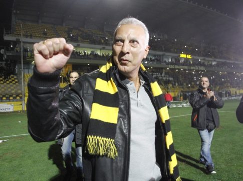 Δεν μπορούν να αγγίξουν την λάμψη του