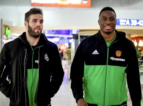 Ανελέητο τρολάρισμα Παππά σε Αντετοκούνμπο (pics)
