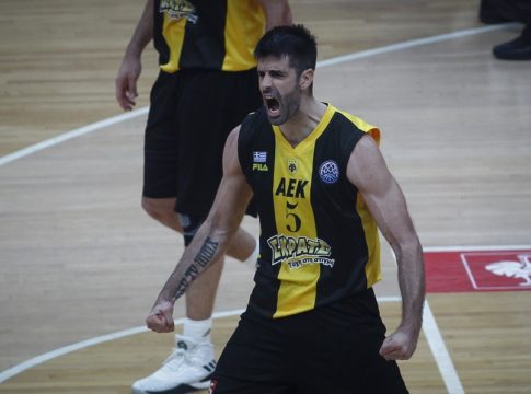 Αδιανόητο καλάθι από τον Σάκοτα! (vid)