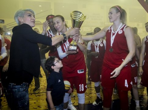 Η απονομή του πρωταθλητή Ελλάδος (vid)