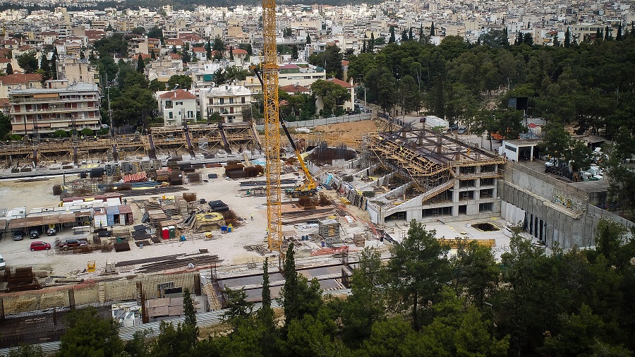 Υψώνεται και το δεύτερο διάζωμα στο νέο γήπεδο της ΑΕΚ (vid)