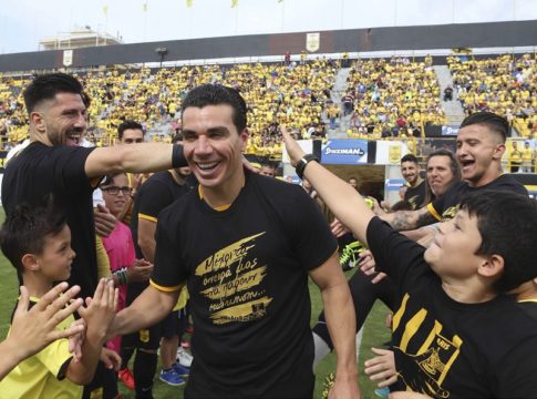 Άρης – Πανσερραϊκός 2-0