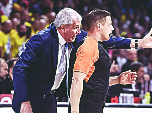 Και τώρα κομπλεξικοί όλου του κόσμου ενωθείτε…