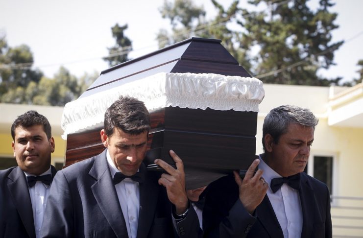 Είπαν το τελευταίο αντίο στον Σπύρο Βαλσαμάκη (pics)