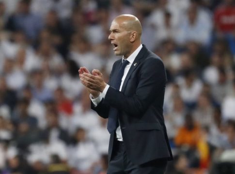 «Φλερτάρει» με Ιστορικό ρεκόρ ο Ζιζού!