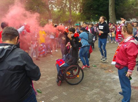 Μια ερυθρόλευκη «θάλασσα» στη Λυών! (pics, vid)