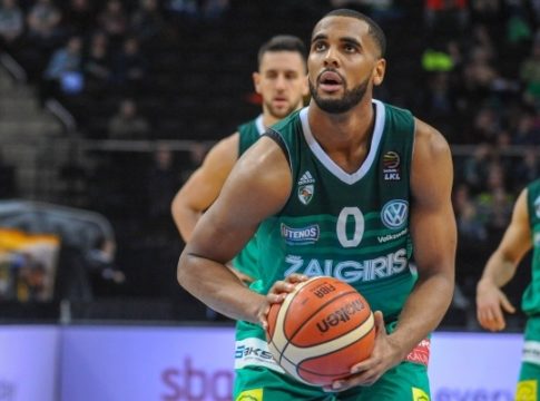 Με «σκούπα» στα ημιτελικά η Ζαλγκίρις