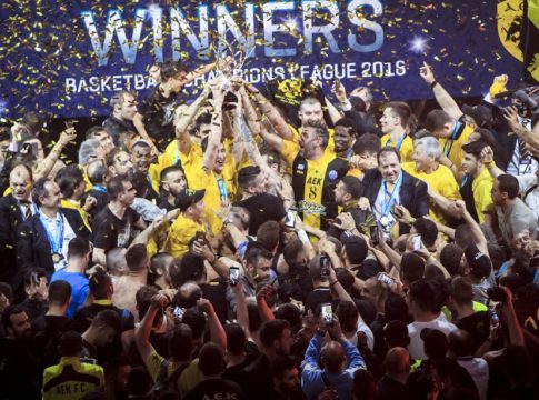 Η ΑΕΚ ευχαριστεί…