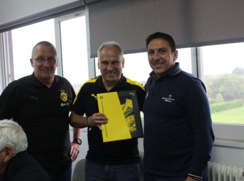 ΟΦΗ : Πρόσκληση της Ντόρτμουντ σε Παπαδόπουλο και σεμινάριο