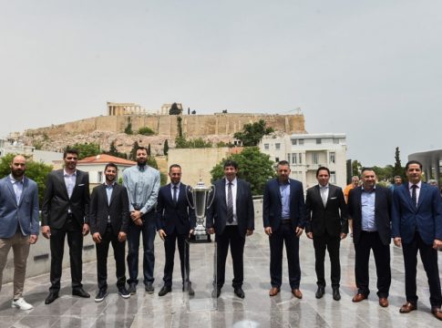 Η Ακρόπολη, το αρχαίο πνεύμα αθάνατο κι ο Προμηθέας