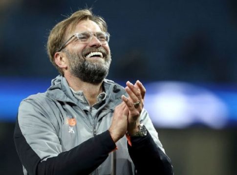 Η Λίβερπουλ προσφέρει νέο συμβόλαιο στον Κλοπ