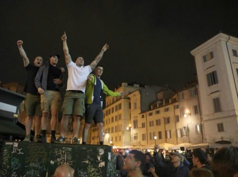 Λίβερπουλ : Έβαψαν κόκκινη την Ρώμη 5.000 οπαδοί (pics)