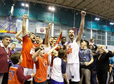 Πανιώνιος : Η Νέα Σμύρνη «καίγεται»!