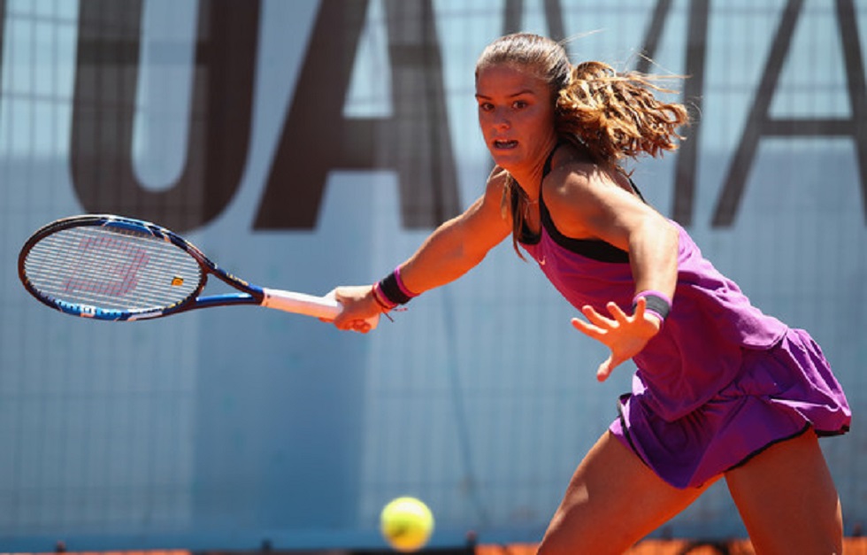 Ξανά με τη φορμαρισμένη Μπέρτενς η Σάκκαρη