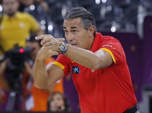 Σκαριόλο για Βασιλακόπουλο : «Όσα λέει ένας άσχετος δεν έχουν σημασία» (pic)