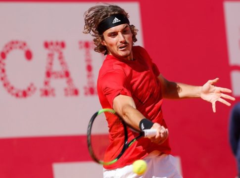 Εκπληκτικός Τσιτσιπάς, προκρίθηκε στα προημιτελικά του Εστορίλ!