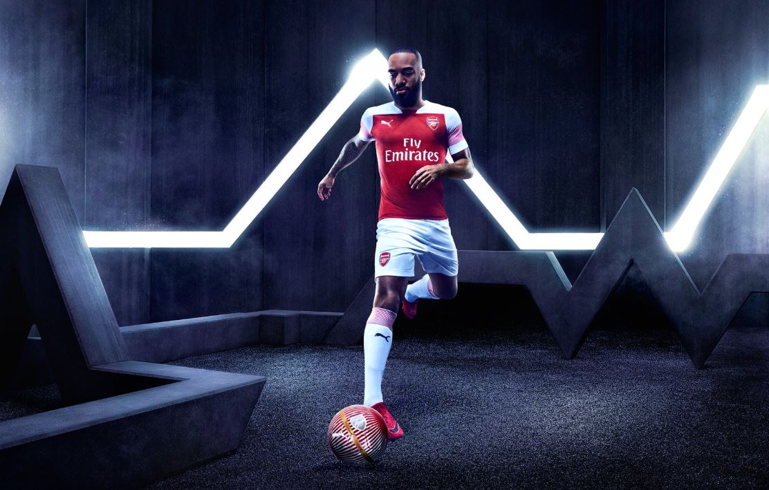 Παρουσίασε τη νέα της εμφάνιση η Άρσεναλ! (pics/vid)